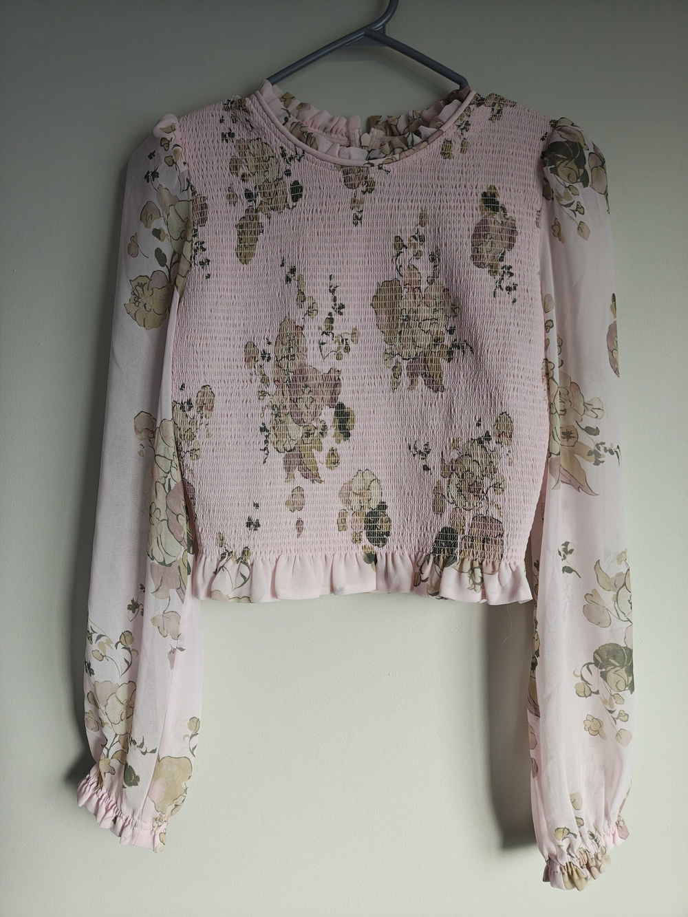 Wilfred Pink Floral Smocked Ruffle-Neck Blouse Ptp 15" - Picture 3 of 12